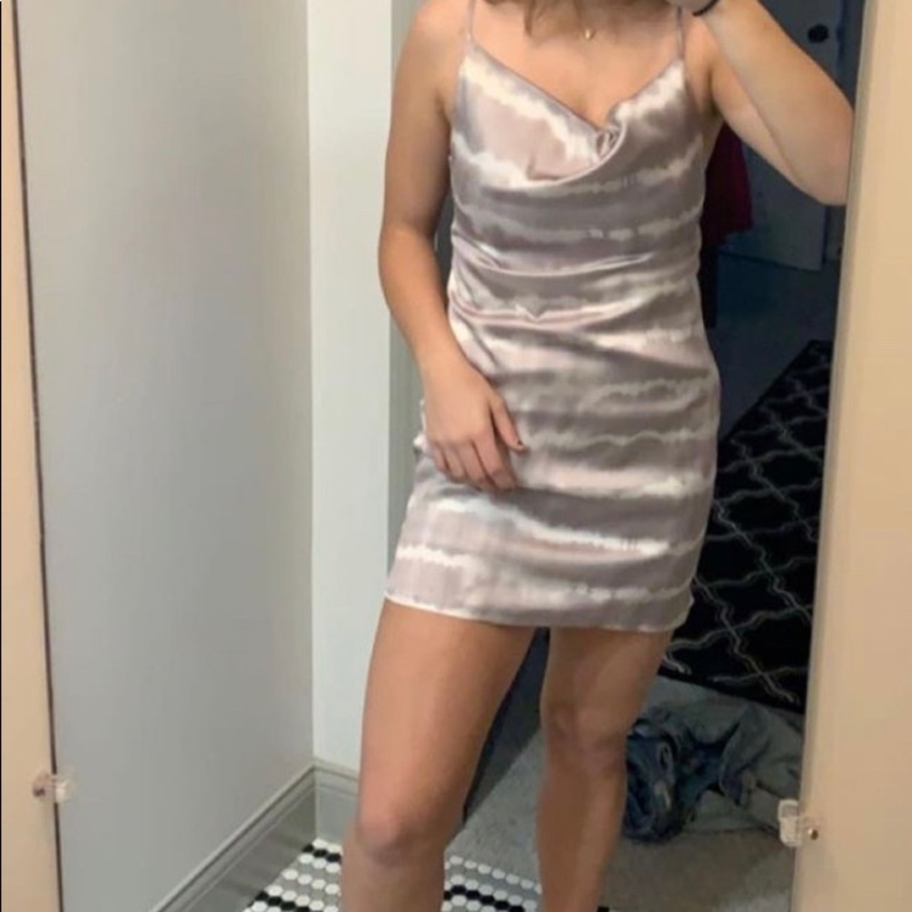 Beehive dress